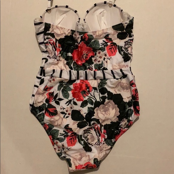 ModCloth Harper one piece - Picture 10 of 14